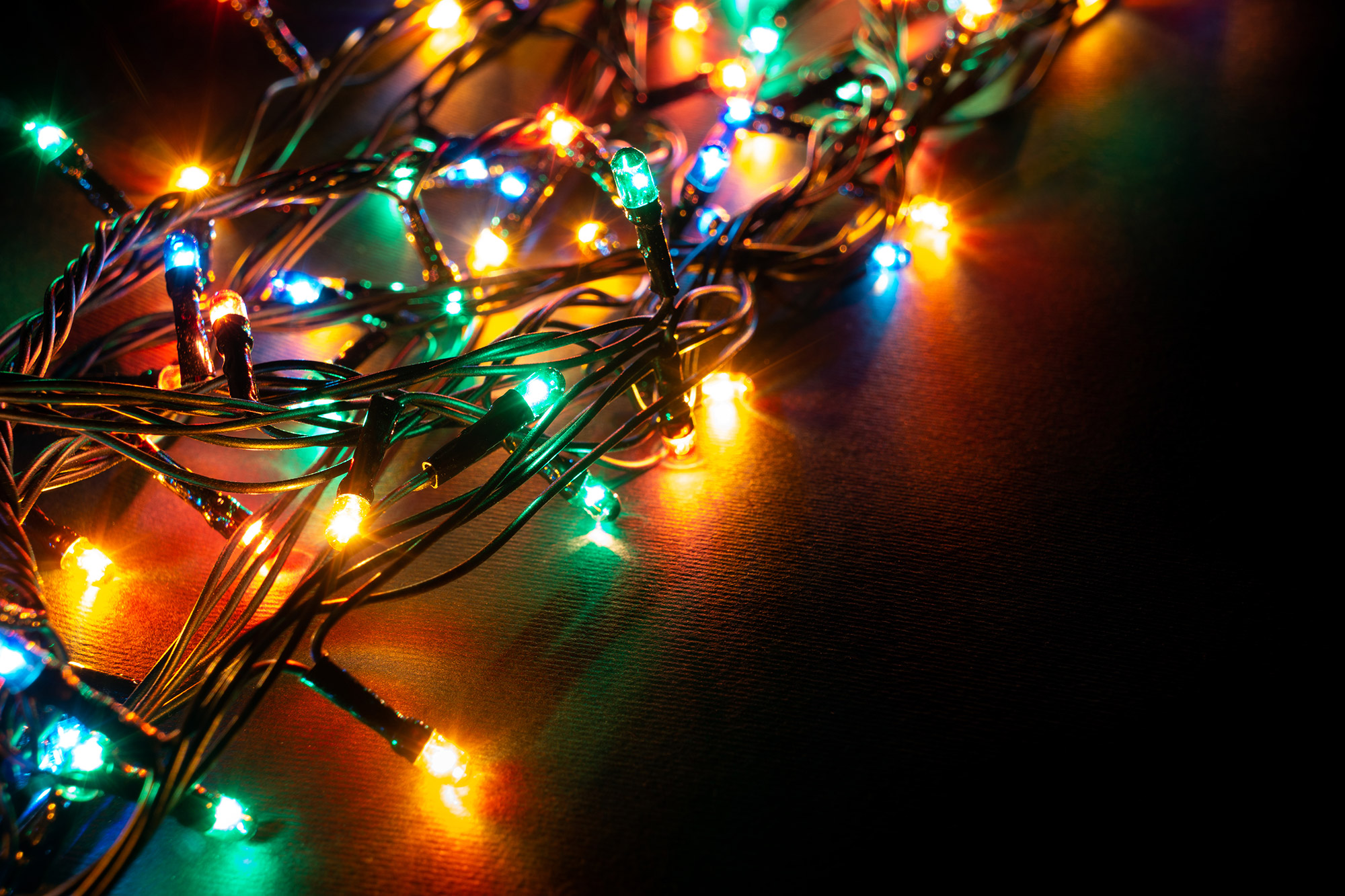 Guirlande lumineuse avec application pour téléphone portable - Fil de  cuivre USB - Télécommande Bluetooth - Lumières LED colorées - Pour Noël